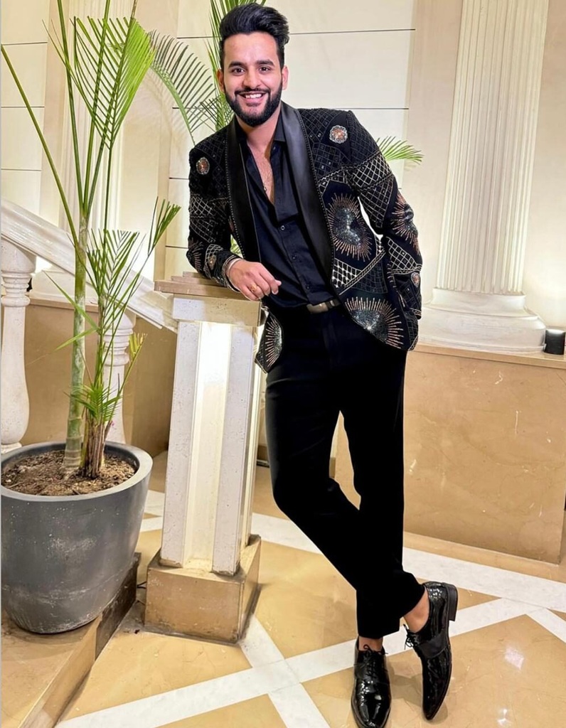 fukra insaan net worth