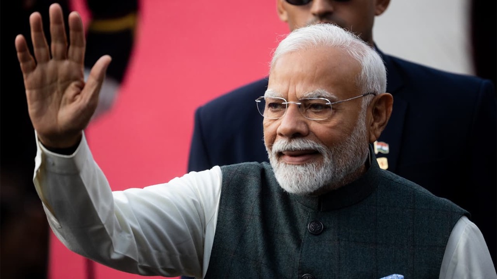narendra modi net worth in rupees