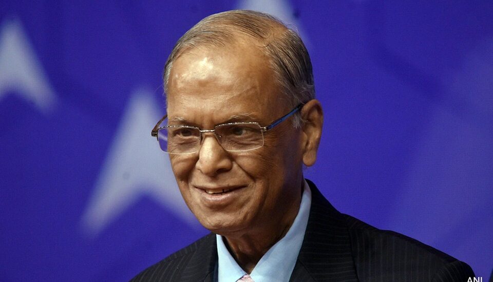 narayana murthy net worth