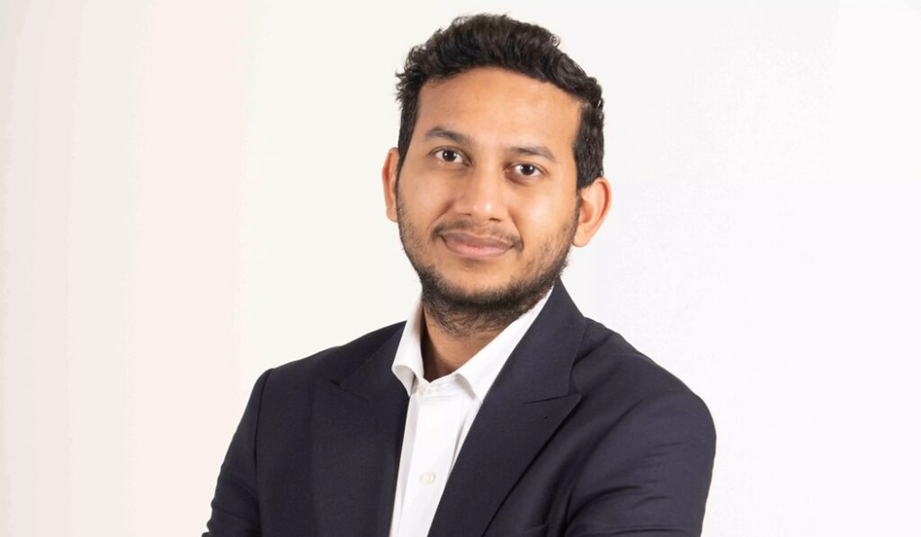 net worth of ritesh agarwal