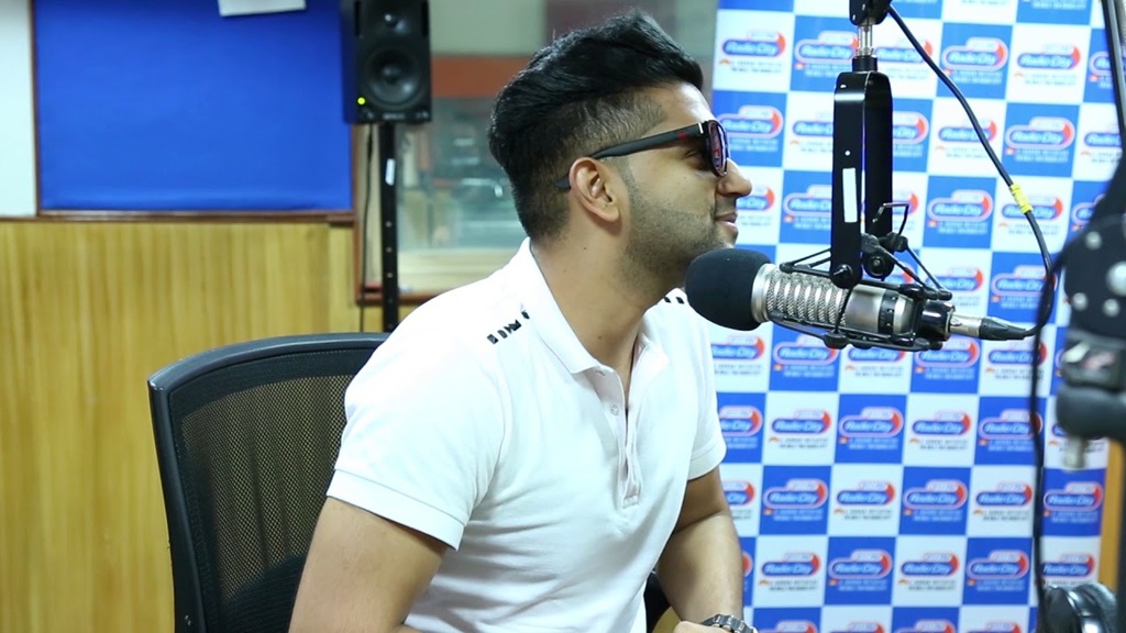 guru randhawa net worth