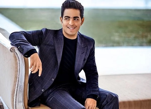 akash ambani net worth