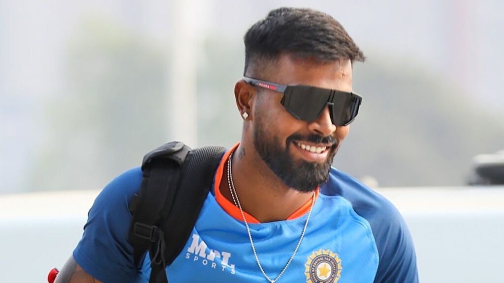 net worth of hardik pandya