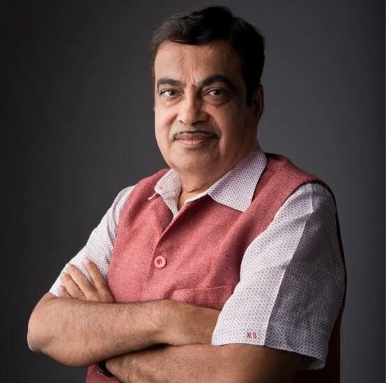 nitin gadkari net worth