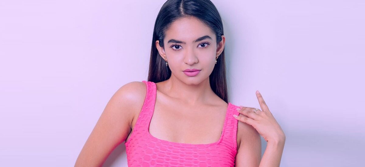 anushka sen net worth