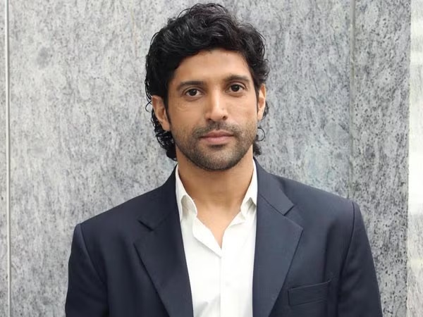 farhan akhtar net worth