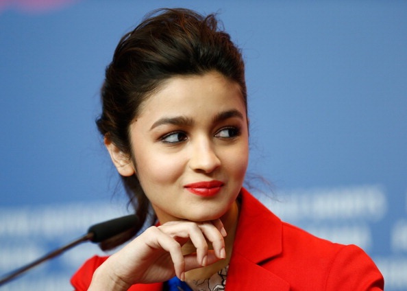 alia bhatt net worth in rupees