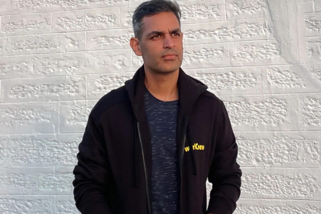 ankur warikoo net worth