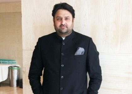 mohit kamboj net worth