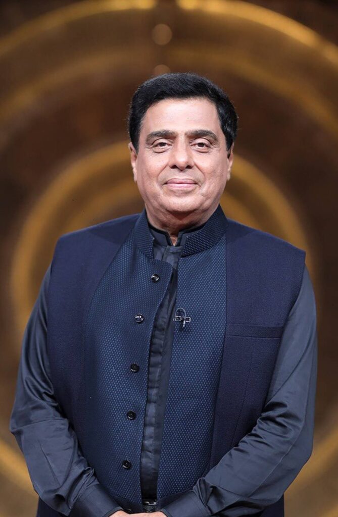 ronnie screwvala net worth