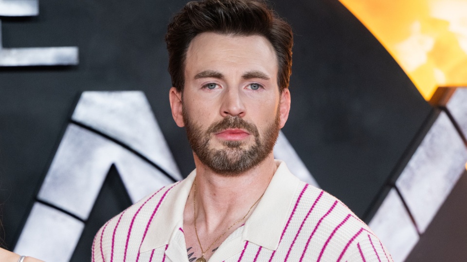 chris evans net worth