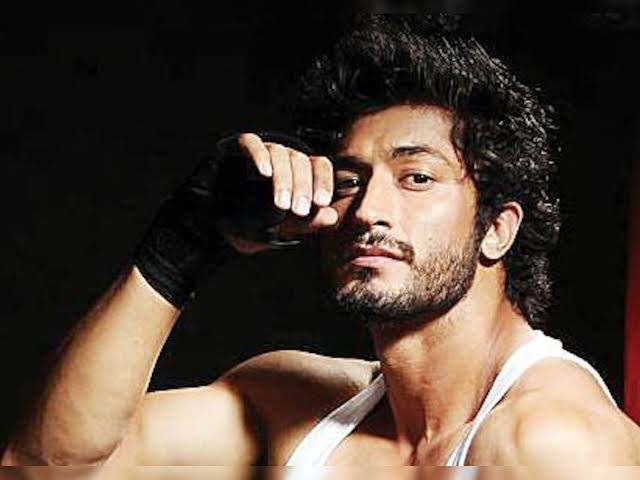 vidyut jamwal net worth