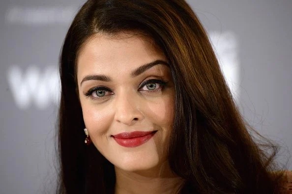 aishwarya rai net worth in rupees